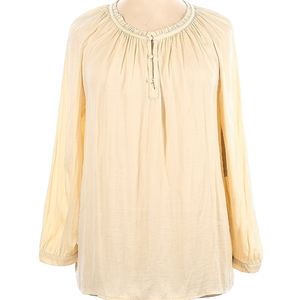 14th & Union Long cream blouse Medium